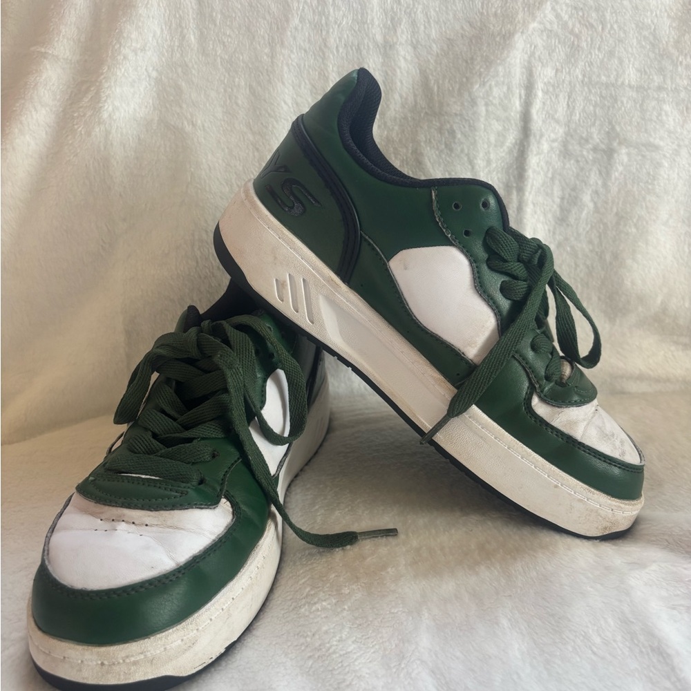 Heelys Black and Green Skate Shoes